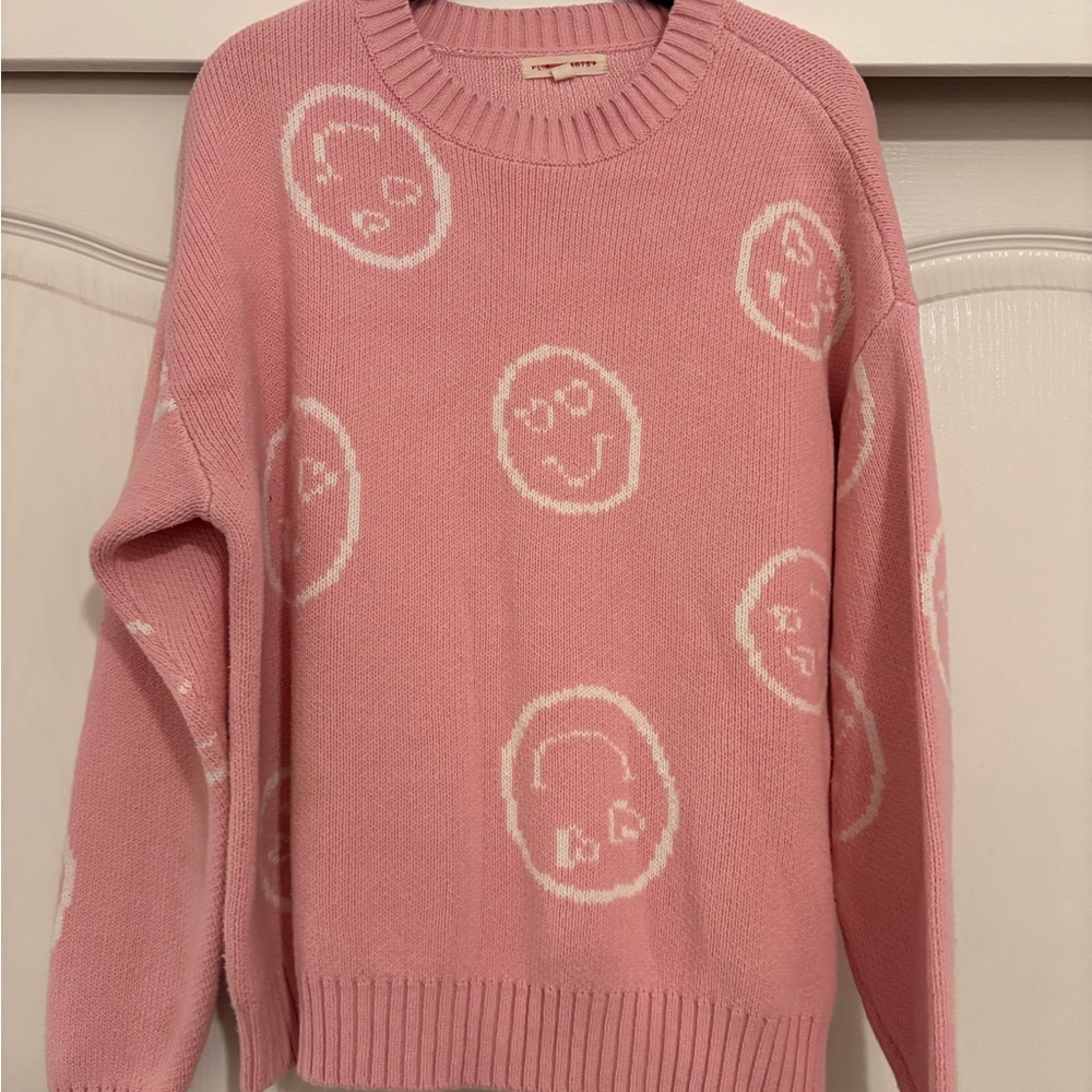 La Hearts Pink and White Smiley Sweater